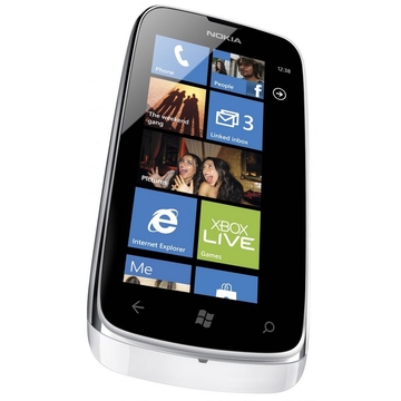 Смартфон Nokia Lumia 610 White (Windows Phone 7.5, 5Mp, 3.7", 480x800, Bluetooth, Wi-Fi, 3G, GPS)