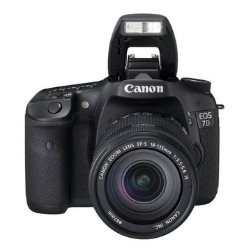  Canon EOS 7D Kit 18-135mm IS