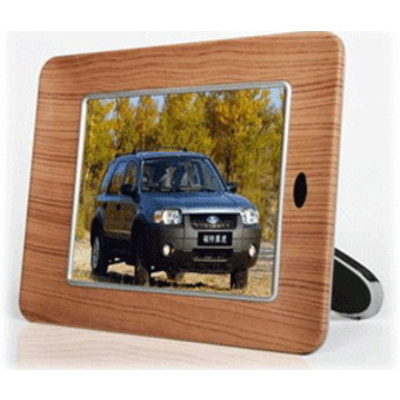 Цифровая фоторамка Aerovision M8F Tree