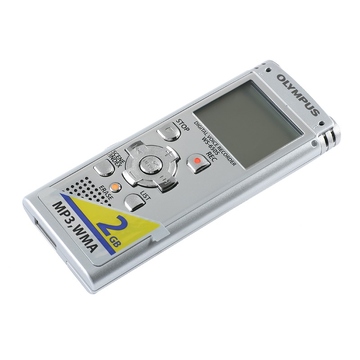 Диктофон Olympus WS-650S Silver + CS-130 Silicon Case (2Gb, 1.36", USB, WMA/MP3, 1AAA)