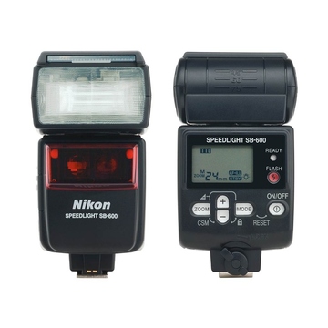 Nikon SB-600 (AF-TTL, Speedlight)