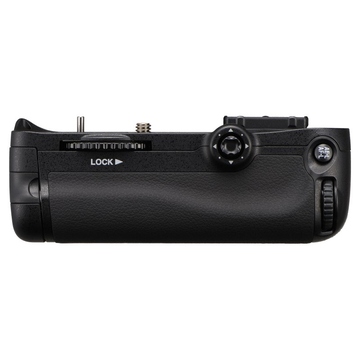 Nikon MB-D11 (для D7000, 6xAA)